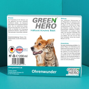 Produktbox für "Green Hero Ohrenwunder" mit einem Hund und einer Katze, mit Gebrauchsanweisungen, Zutaten und natürlichen Wirksamkeitsansprüchen.