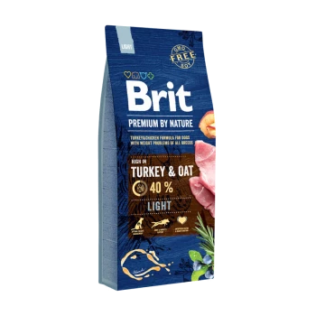 Hunde-Futterbeutel mit 'Brit Premium by Nature', der eine Puten- und Hühnerformel für Gewichtsmanagement hervorhebt, 40% Pute und Hafer, gekennzeichnet mit 'light'.