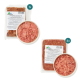 Rohes Rindfleisch-Haustierfutter in einer Schüssel und zwei vakuumverpackten Paketen, gekennzeichnet mit "Rinderhackfleisch, Nettomasse 500g," mit Nährwertangaben.