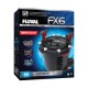 Verpackung des Fluval FX6 Kanisterfilters, die eine schwarze Einheit mit rot/weißen Anschlüssen zeigt und Merkmale wie "NEU! FX Easy Water Change" hervorhebt.