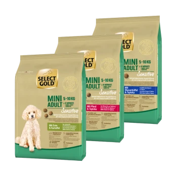 Drei Beutel Select Gold Mini Adult Sensitive Hundefutter, beschriftet mit Ente & Kartoffel, Pferd & Tapioka und Wasserbüffel & Tapioka.
