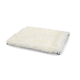 Ein flauschiges weißes Haustierbett mit einer weichen Textur, in rechteckiger Form und mit schwarzen Eckenstützen.