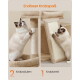 Ragdoll-Katze benutzt beigen Kratzbaum und Kratzbrett; sichtbarer Text: 'Endloser Kratzspaß', '2 Kratzsäulen', '1 Kratzbrett'