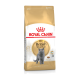 Royal Canin Adult British Shorthair Katzenfutterverpackung mit einer grauen British Shorthair Katze, die die Ernährung der Katzenrasse betont.