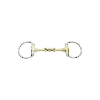 Ein glänzendes Metallpferdemaul mit einem glatten, gebogenen Mundstück und zwei runden Ringen an jedem Ende, vor einem weißen Hintergrund präsentiert.