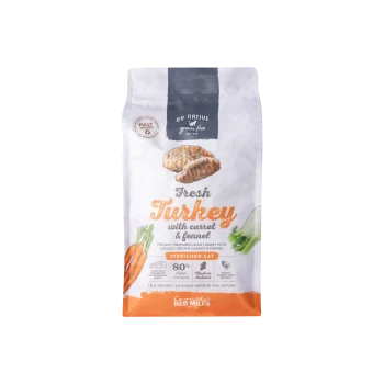 Bag of Go Native grain free cat food - Fresh Turkey with carrot & fennel, sterilised cat, 80% meat content.