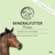 Mineralfutterpellets für Pferde, beschriftet mit "Sport & Leistung," mit einer Nahaufnahme eines Pferdekopfes und einem grünen Hintergrund.