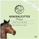Mineralfutterpellets für Pferde, beschriftet mit "Sport & Leistung," mit einer Nahaufnahme eines Pferdekopfes und einem grünen Hintergrund.