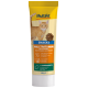 Tube mit MultiFit Multivitamin-Snacks für Katzen, mit einer orangefarbenen Tabby-Katze, mit Text, der "Keine zugesetzten Zucker" und "Taurin & Biotin" hervorhebt.