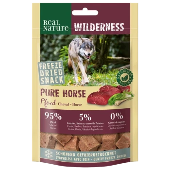 Gefriergetrockneter Snack für Hunde mit einem Wolf auf der Verpackung, beschriftet 'Pure Horse' mit 95% Pferdefleisch, 5% Früchten und Kräutern und 0% Getreide.