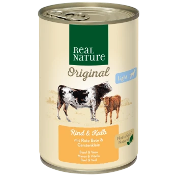 Nourriture pour animaux en conserve "Real Nature Original Light" avec des illustrations de vache et de veau, étiquetée "Boeuf & Veau" et "Rind & Kalb mit Rote Bete."