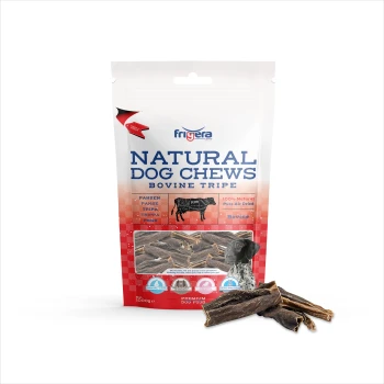 Pansen 1 kg Packung 'Natural Dog Chews Bovine Tripe' mit luftgetrockneten Rinder-Magenstücken, mit einer Hundesilhouette und Nährwertangaben.