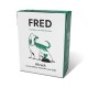 Verpackung für FRED Hundefutter mit einer stilisierten Hundillustration, mit dem Text "FRED" und "Hirsch mit Kartoffeln, Steckrübe und Apfel."