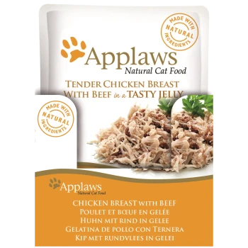 Emballage de nourriture naturelle pour chats Applaws présentant du poulet tendre avec du bœuf en gelée, avec du texte en plusieurs langues.
