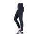 Schwarze Leggings mit hohem Bund und gepunktetem Muster an der Seite, kombiniert mit schwarz-weißen Sneakers.