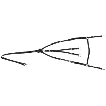 Schwarzes verstellbares Haustiergeschirr mit mehreren Befestigungspunkten und Clips, entworfen für Komfort und Kontrolle beim Spaziergang.