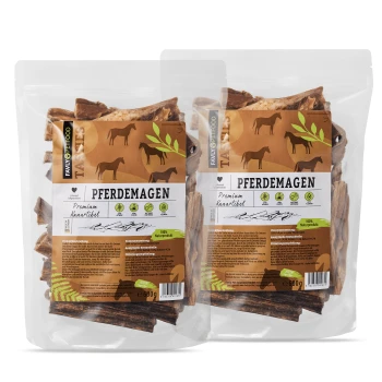 Pferdemägen 1,2 kg Zwei transparente Beutel mit Pferdemagen-Leckerlis, beschriftet mit "PFERDEMAGEN Premium Kauartikel," jeder enthält 600g natürliche Hundesnacks.