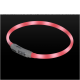 Un collier pour animal de compagnie LED rouge lumineux avec un pack de batterie blanc, conçu pour la visibilité lors des promenades nocturnes.