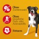 Schwarz-weißer Hund neben deutschen Produktangaben: 'Ohne Zuckerzusatz; Ohne künstliche Farb- oder Aromastoffe; Fettarm.'