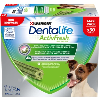 Purina Dentalife ActivFresh tägliche Mundpflege, Maxi-Pack mit 30 Sticks für kleine Hunde (7-12 kg), mit einem glücklichen Hund auf der Verpackung.