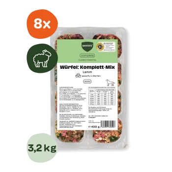 Schale mit BARFER'S Würfeln: ‚Komplett‑Mix Lamm‘ Mini‑Lamm Rohfutterwürfel; Etikett zeigt ‚Würfel: Komplett‑Mix Lamm‘, ‚8x‘ und ‚3,2 kg‘.