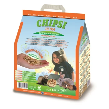 CHIPSI ULTRA Einstreu-Sack mit einer Handvoll Granulat, abgebildeten Kleintieren (Kaninchen, Meerschweinchen, Hamster, Frettchen) und dem sichtbaren Text 'Für mein Tier!'