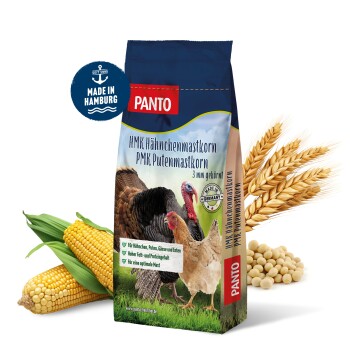 PANTO-Marke Geflügelfuttertasche mit drei Hühnern auf der Vorderseite, beschriftet mit "HMK Hähnchenmastkorn PMK Putenmastkorn" und ernährungsphysiologischen Vorteilen.