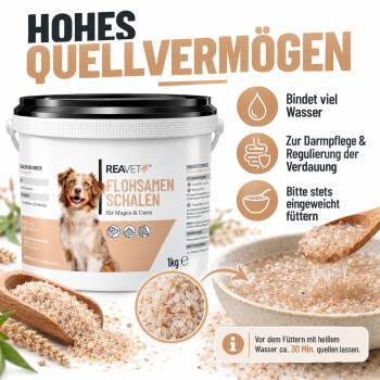 Eine Person streichelt einen weißen Hund mit geschlossenen Augen, mit dem Text 'VON TIEREXPERTEN EMPFOHLEN' über hochwertige natürliche Zutaten.