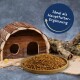 Holz-Tierhaus mit einer Schale getrockneter Insektennahrung und dem Text „Ideal als Hauptfutter-Ergänzung“ in einem blauen Kreis.