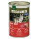 Eine Dose Real Nature Wilderness Hundefutter mit einem Wolf auf dem Etikett. Es steht 'Reines Rindfleisch' mit 95% Rindfleisch, 5% Früchten und Kräutern und 0% zugesetzten Getreiden.