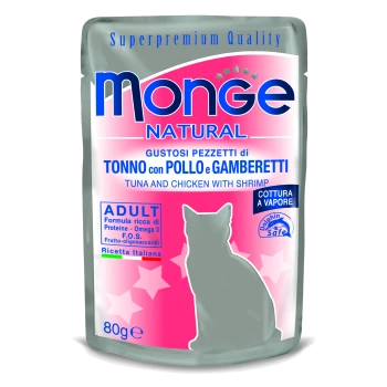 Beutel mit Monge Natural Katzenfutter mit Thunfisch, Huhn und Garnelen, beschriftet mit "Superpremium Quality" und "ADULT", mit Nährwertangaben.