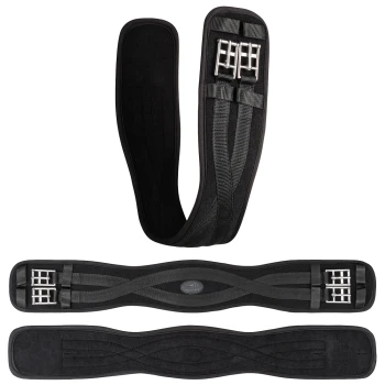 Schwarzer Sattelgurt mit gepolsterten Abschnitten und Metallverschlüssen, aus drei Blickwinkeln dargestellt.