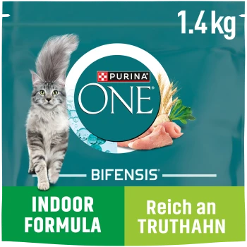 Purina ONE Bifensis Indoor Formula Katzenfutter, 1,4 kg Tüte, mit einer flauschigen grauen Katze und Bildern von Huhn und Getreide.