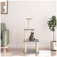 Ein stilvoller Katzenbaum mit drei Ebenen und Kratzpfosten, auf dem eine getigerte Katze auf der mittleren Plattform sitzt, in einem modernen Wohnzimmer.