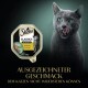 Sheba Classics Katzenfutter in Pastete, mit einer grauen Katze, die sich die Lippen leckt, mit dem Text "Ausgezeichneter Geschmack, dem Katzen nicht widerstehen können."