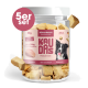 Ein klares Glas mit Hundeleckerlis, beschriftet mit "KAUDAS," mit einem Border Collie, 80g, "Huhn," und "Hergestellt in Deutschland."