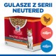Opakowanie karmy dla kotów z Hill's Science Plan Healthy Cuisine dla sterylizowanych kotów, z obrazkami kurczaka i ryby oraz kotem na froncie.