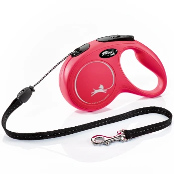 Helle pinke, ausziehbare Hundeleine mit schwarzem Riemen, silbernem Clip, ergonomischem Griff und "flexi MADE IN GERMANY"-Logo.