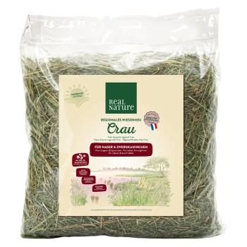 Sac de foin de prairie régional étiqueté "Real Nature," adapté aux rongeurs et aux lapins nains, avec de l'herbe verte et des images naturelles.