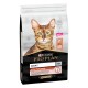 Purina Pro Plan Katzenfutterbeutel mit einer Bengal-Katze auf der Vorderseite, beschriftet "Adult 1+" mit "Vital Functions" und "Nr. 1 Zutat Lachs."