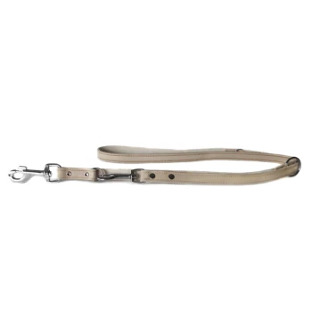 The Weinheim Leather Strap Leash natural color 2 m, 1.2 cm A beige dog leash with a metal clip and adjustable buckle, laid flat against a white background.