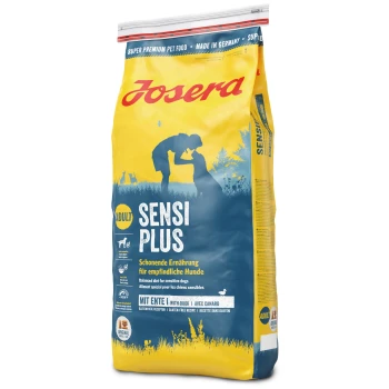 Gelbe Tüte Josera Sensi Plus Hundefutter, beschriftet mit "Super Premium," für empfindliche Hunde mit einem glutenfreien Entenrezept.