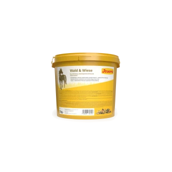 Fosera Wald & Wiese 2 kg Kräuterpferdefutter mit Eukalyptus, Thymian und Kiefer, unterstützt die Atemwegsgesundheit und Verdauung.