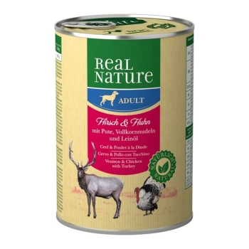 Dosen-Hundefutter mit der Aufschrift "Real Nature Adult," das Wild und Huhn mit Pute, Vollkornnudeln und Leinsamen enthält.
