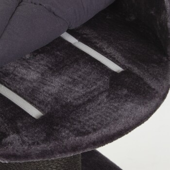 Nahaufnahme eines plüschigen, dunkelgrauen Haustierbettes mit einer gesteppten Oberseite und grauen Riemen, entworfen für Komfort und Unterstützung.