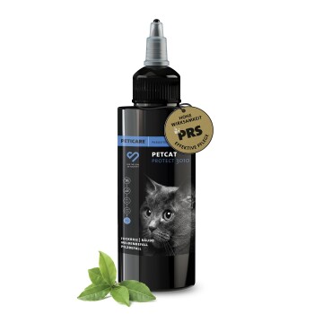 Schwarze Flasche von Petcare Petcat Protect 3010 gegen Parasiten, mit einem Katzenkopf, einem goldenen Effektivitätsabzeichen und grünen Blättern.