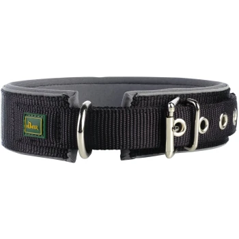 Schwarzes Hundehalsband mit gepolstertem Innenraum, mit einem Metall-D-Ring und einer Schnalle, gebrandet mit einem grünen und gelben 'Hunter'-Logo.