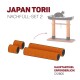Japan Torii Nachfüll-Set 2 mit orangefarbenen Rollen für einen Katzenkratzbaum und einer Katze oben. Text: "HAUPTARTIKEL ERFORDERLICH!"