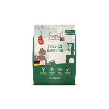 MjAMJAM Pur Heimtierfutterbeutel, grüne Verpackung mit der Aufschrift 'Frisches Kaninchen', rotem 'Mit Frisch-Fleisch'-Anhänger und deutscher Flagge.