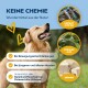 Glücklicher Golden Retriever im Freien, mit Text, der natürliche, chemiefreie Haustierergänzungen mit Grünlippmuschel und Spirulina bewirbt.